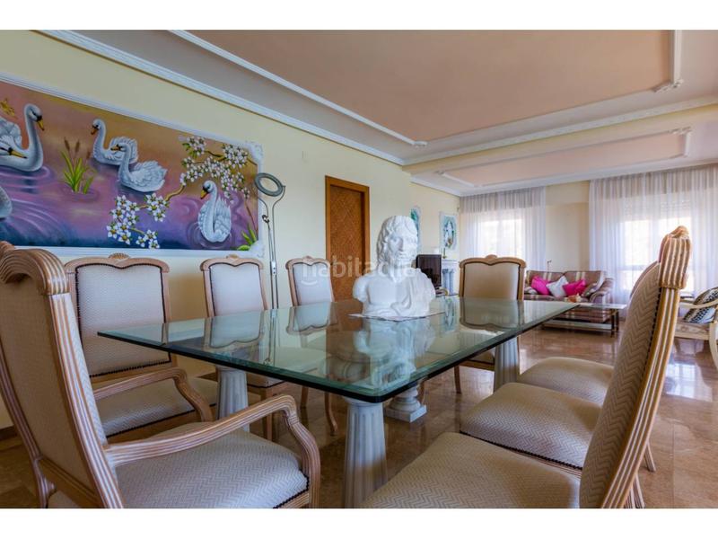 Foto 4a2591e2-03e3-4bd9-893d-d5e141aabfea. Alquiler chalet  de alto standing primera linea en Campello (el)