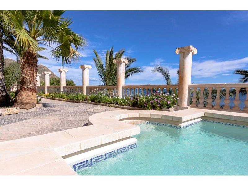 Foto 1867cb80-2d53-4600-9805-02a6de308113. Rent chalet with heating parking pool in Pueblo Español-Coveta Fumá Campello (el)