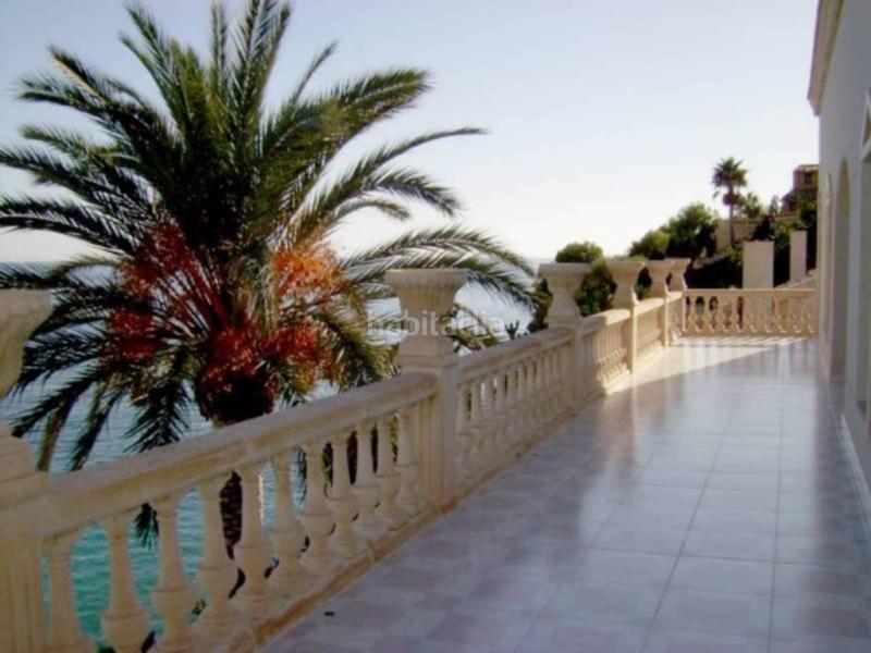 Foto f90b2fae-78eb-48f6-a16f-b1e8bf548d2f. Rent chalet with heating parking pool in Pueblo Español-Coveta Fumá Campello (el)