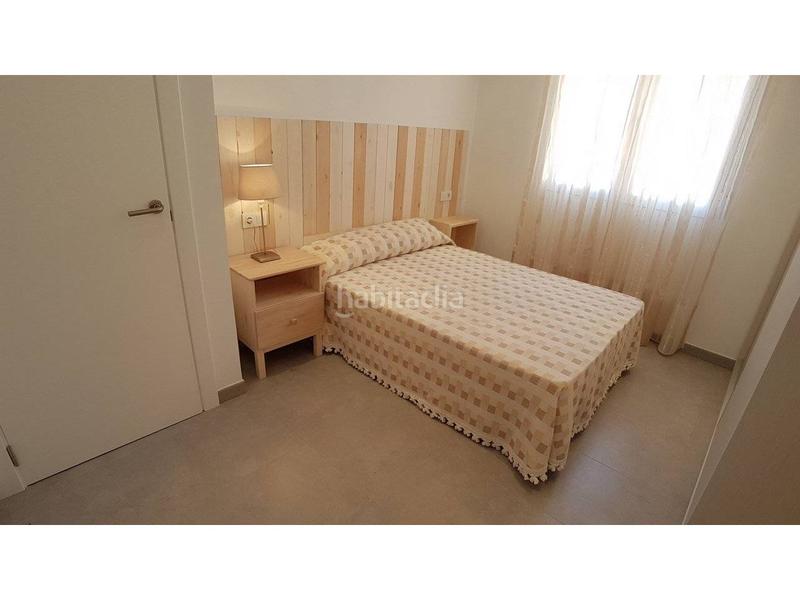 Foto 2409eb44-1148-4729-950e-85e3ec5e5487. Alquiler piso atico en zona San Antón en San Antón Alicante