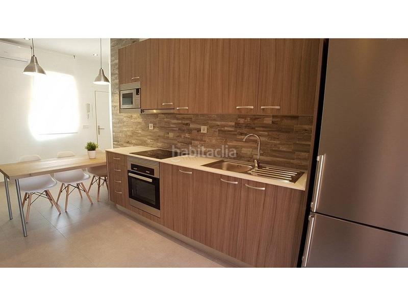 Foto b151d94e-b047-4af2-9e55-83ca7b13a240. Rent flat with heating in San Antón Alicante