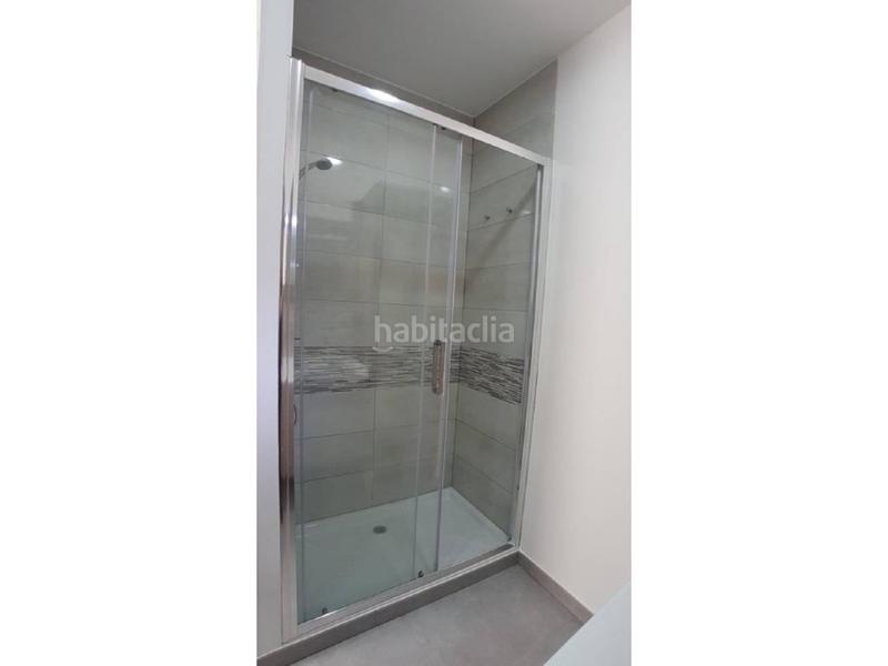 Foto e09bc45b-1538-4b3d-9059-7a31ee448578. Rent flat with heating in San Antón Alicante