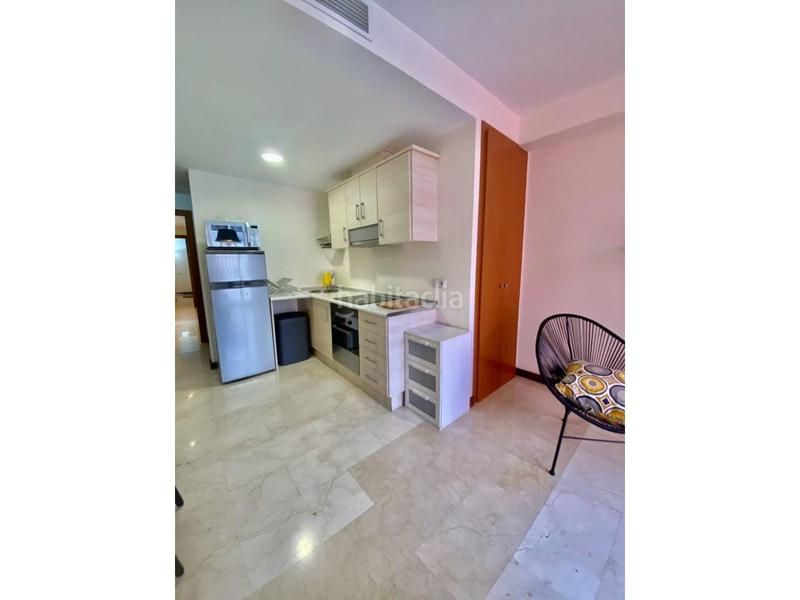 Foto 70f63b38-f5b0-4bf2-a0d3-abcdc3bee346. Rent flat with heating in Mercado Alicante