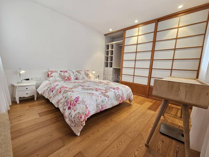 Foto e76c1fe4-5884-42a9-89e6-38bc50587b16. Lloguer àtic a Mercado Alicante