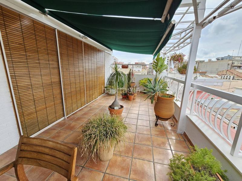 Foto 74a3453e-6ef8-4377-bde1-4f23ee9e5f32. Location attique dans Mercado Alicante