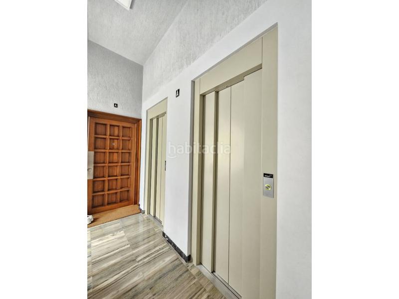 Foto c27085e3-a9a7-4e03-8a15-3e52cc4a0060. Location attique dans Mercado Alicante