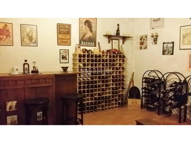 Foto f3c753a0-43f0-4b9c-8c10-1cde55c3ebc1. Chalet  en venta en Petrer