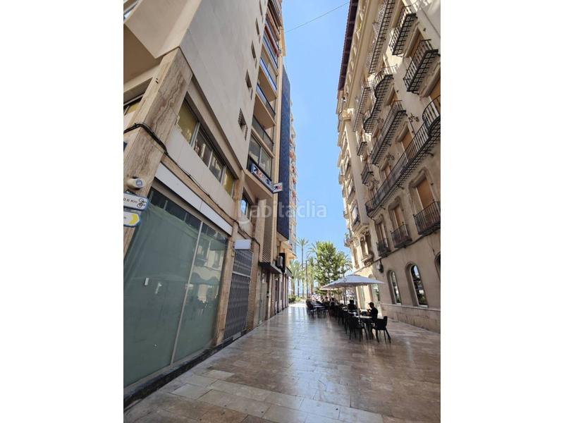 Foto a7b2bae3-72ce-4c5a-a417-363f153b93f1. Alquiler piso alquiler explanada larga temporada en Alicante