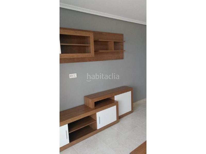 Foto d9cc4ac4-57ee-48bf-8c3e-e83575dbb52c. Location appartement avec chauffage parking piscine dans Campello (el)