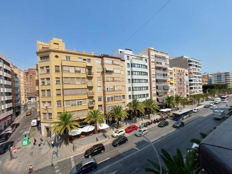 Foto 0a19b58d-cc3d-4eb9-9c76-ad2bc5b6399d. Alquiler piso oportunidad unica en ensanche diputación, alquiler con reforma a estrenar!!! en Alicante