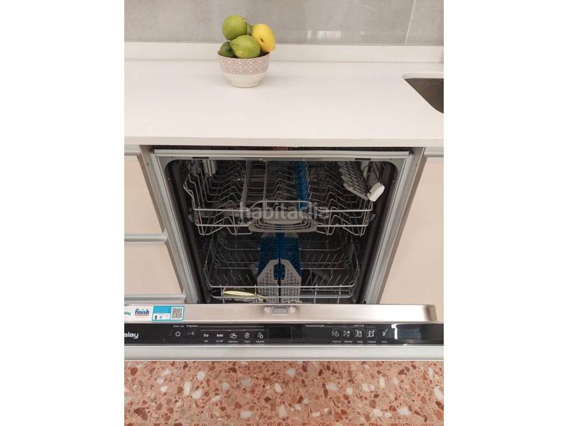 Foto bb5739c4-2898-4e30-9329-45a767fed52f. Alquiler piso oportunidad unica en ensanche diputación, alquiler con reforma a estrenar!!! en Alicante