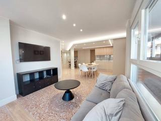 Location Appartement  Serrano. Oportunidad unica en ensanche diputación, alquiler con reforma a