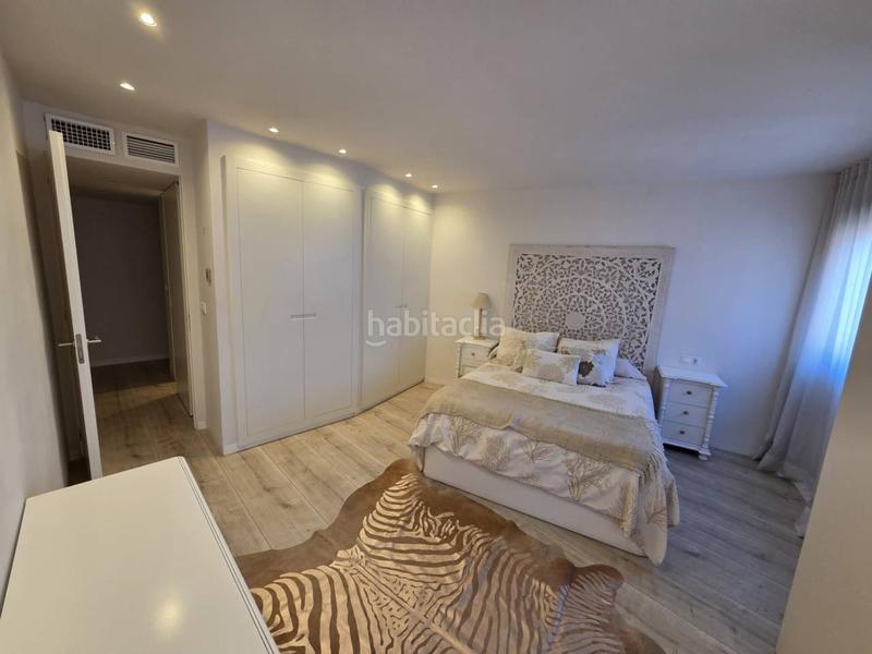 Foto 3bb7da98-b1c3-44e7-ad79-2bdeed17560c. Alquiler piso diseño, lujo y garaje corte ingles en Alicante