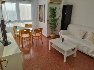 Location Appartement à Santo Domingo. Piso en alquiler av salamanca. 2 habitaciones y un despacho sali