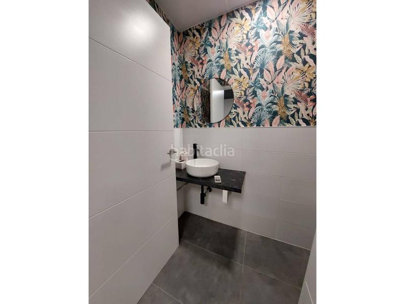 Foto b2909104-cd2e-45ff-9681-21ce4901a785. Alquiler local comercial local en alquiler junto a la diputación!!! en Alicante