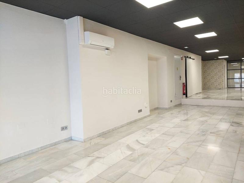 Foto df1e637d-d484-4a47-8e44-0c29a246a617. Alquiler local comercial local en alquiler junto a la diputación!!! en Alicante