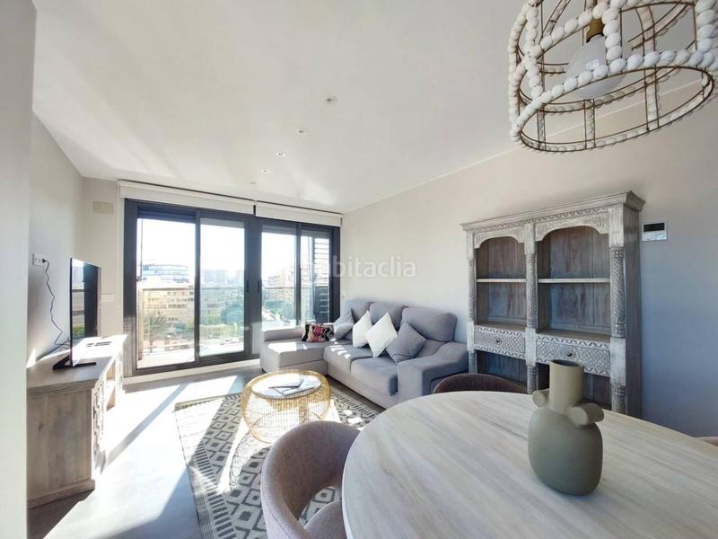 Foto 483f4bc3-aa06-46c7-9c8a-8932d986dd91. Alquiler piso precioso piso en Playa Muchavista con vistas al mar!! en Campello (el)