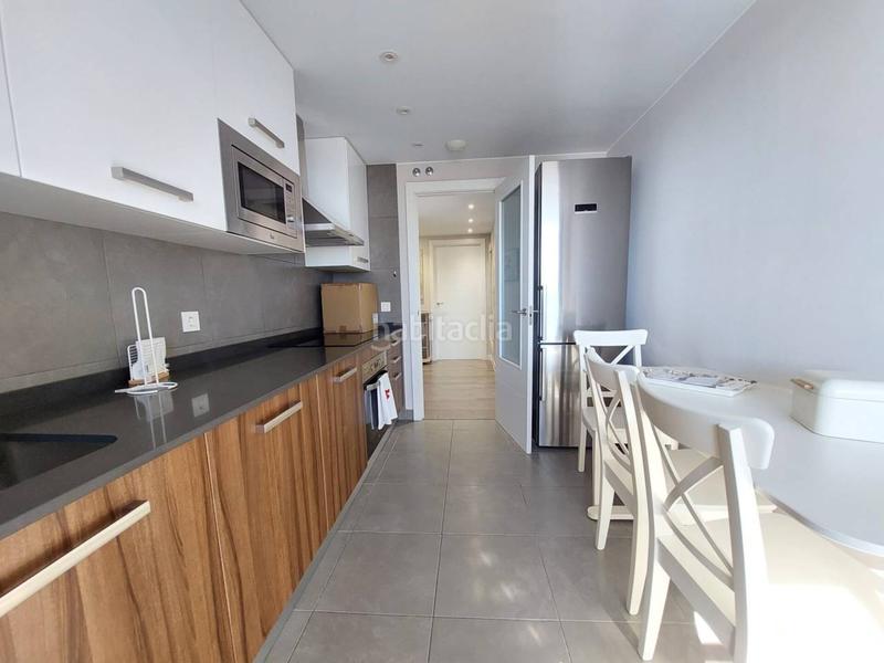 Foto f362e864-51c5-4635-ad97-ac7f0ef6e613. Alquiler piso precioso piso en Playa Muchavista con vistas al mar!! en Campello (el)