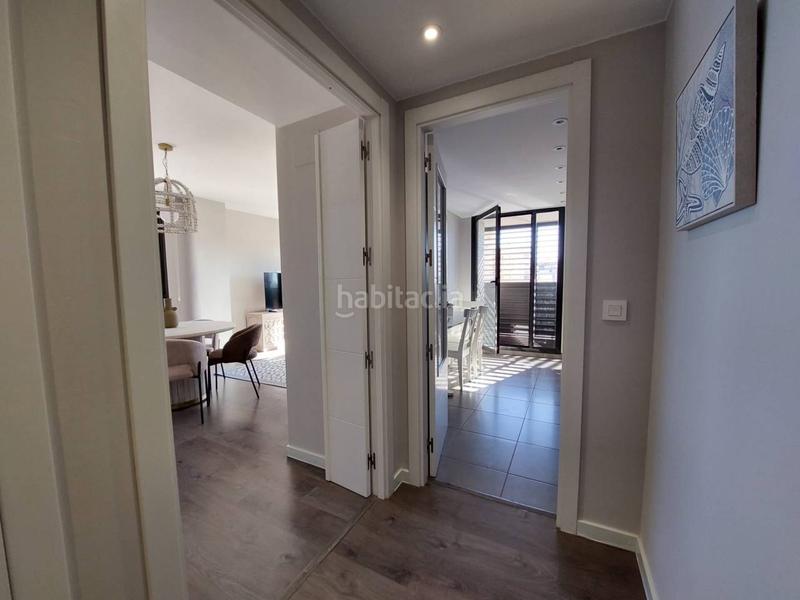 Foto ee0fb946-af1c-4184-b858-633b50bc5888. Rent flat with heating parking pool in Playa Muchavista Campello (el)