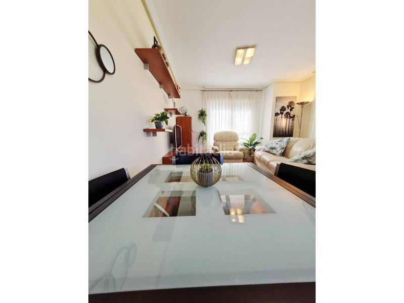 Foto 8b95d5cb-ec7c-4ab1-9cfc-526716cb2f78. Alquiler piso en alquiler en ensanchediputación en Alicante