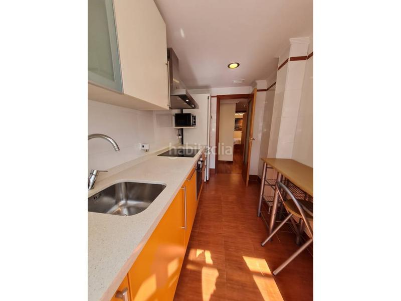 Foto 15b5c1a8-6d2a-4e8c-8ef7-981cd61dab64. Lloguer pis amb calefacció a Alipark Alicante