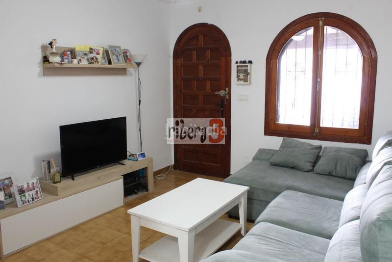 Foto 6313c102-cbae-496c-8ed5-30b890797fb9. Semi detached house with parking in Santiago de La Ribera San Javier