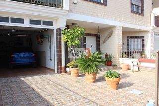 Casa adossada  Rafael alberti. Adosado en venta en san javier, 3 dormitorios.