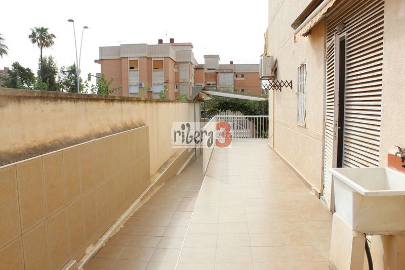 Foto bfacb936-1d2b-490d-9efd-1f871f390c8b. Pis amb aparcament a Santiago de La Ribera San Javier