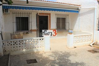 Casa adossada a Santiago de La Ribera. Adosado en venta en santiago de la ribera, 2 dormitorios.