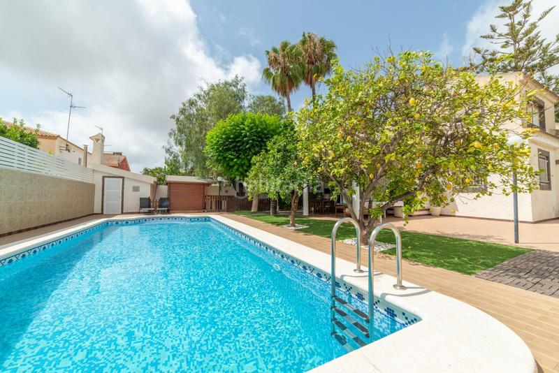 Foto 29b6d813-650b-430e-ba0f-d53667e12166. Chalet with heating parking pool in Santiago de La Ribera San Javier