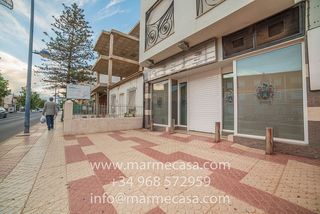 Lloguer Local Comercial  Mediterraneo