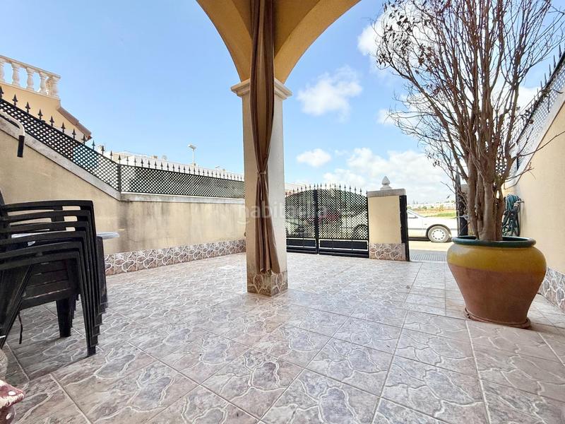 Foto a5fe89e9-9ed0-49b5-8d5a-12e2e916087a. Casa a schiera con parcheggio in Los Peñascos-El Salero-Los Imbernones San Pedro del Pinatar