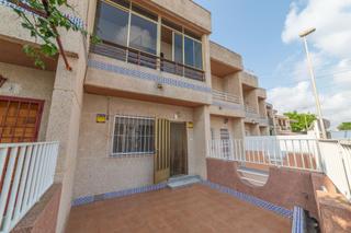 Semi detached house in Los Cuarteros