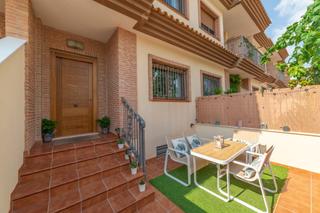 Casa a schiera in Los Peñascos-El Salero-Los Imbernones
