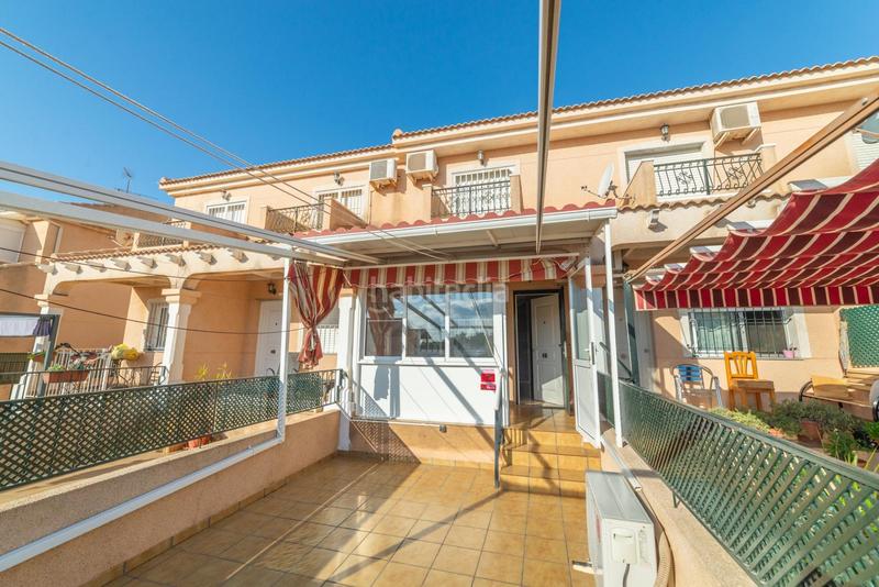 Foto 019fd21a-1a00-4ae9-83c3-822288379a1a. Semi detached house with pool in Santiago de La Ribera San Javier