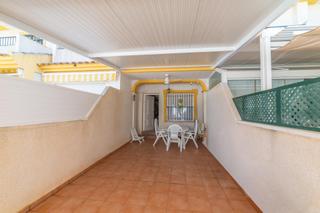 Casa adossada a Santiago de La Ribera