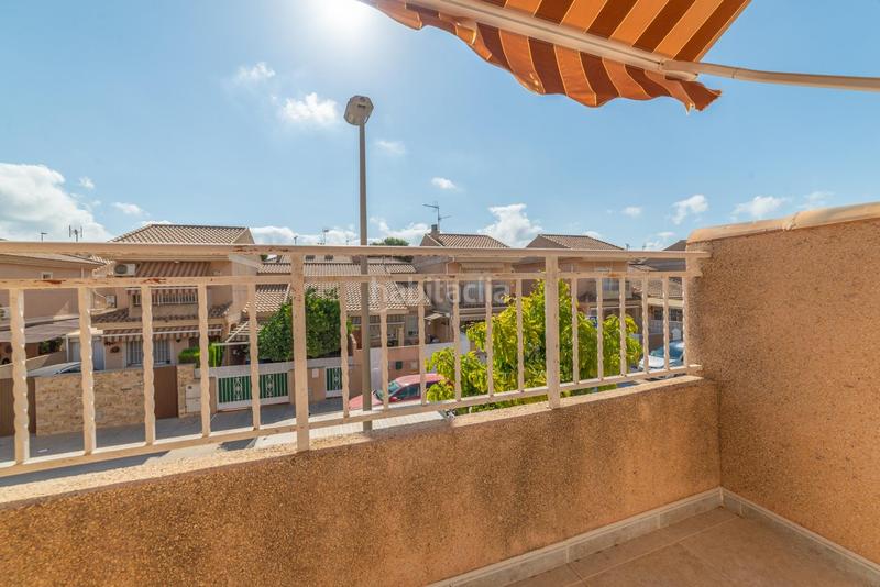 Foto f7286249-c943-4d00-a5a4-222624f8489d. Casa aparellada amb aparcament a Santiago de La Ribera San Javier
