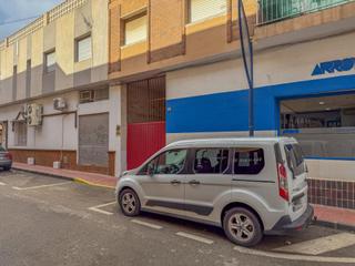 Autoparkplatz in Santiago de La Ribera