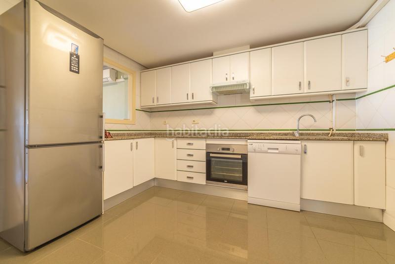 Foto 88a750d1-eedf-49c3-9a6b-cec770202760. Ground floor with pool in Aguamarina Orihuela