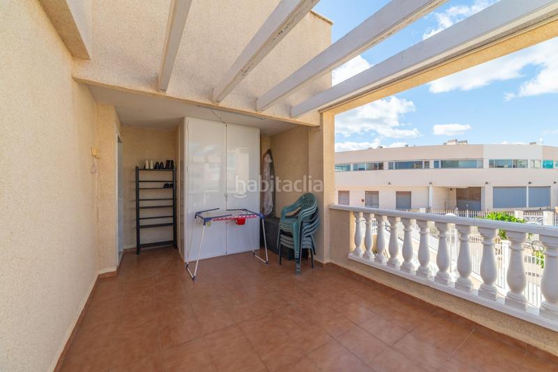 Foto afb1acc5-f122-489e-b7a0-495bc837f428. Casa aparellada amb piscina a Zeniamar - Horizonte - La Campana Orihuela