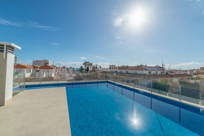 Foto 42e45eab-bb1f-4121-907a-a5727f058361. Apartamento en calle calle del pintor clemente en San Javier