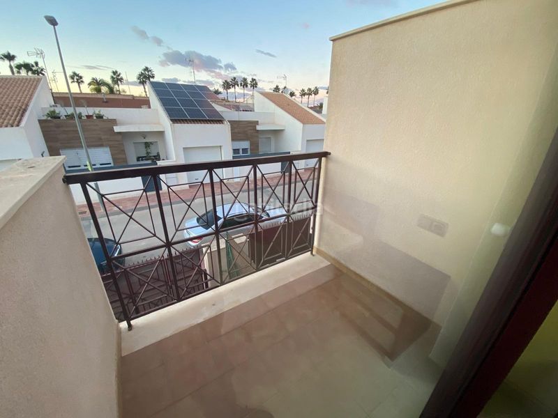 Foto 5a2cb460-e976-4b7f-aa9f-b6d66e12f437. Casa adossada amb piscina a Balsicas Torre - Pacheco