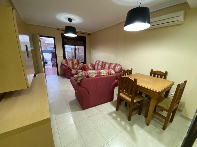 Foto a675a617-2063-4133-b06a-ed902382112a. Casa adossada amb piscina a Balsicas Torre - Pacheco