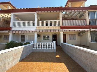 Reihenhaus in Los Peñascos-El Salero-Los Imbernones