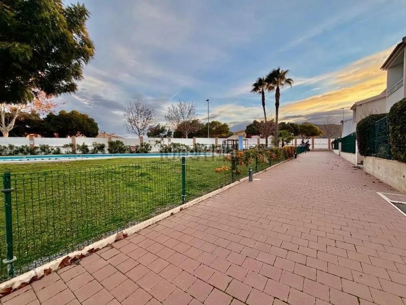 Foto 8d8cdb10-475a-46bb-8639-9bea92844b5b. Erdgeschoss mit parking pool in San Cayetano Torre - Pacheco