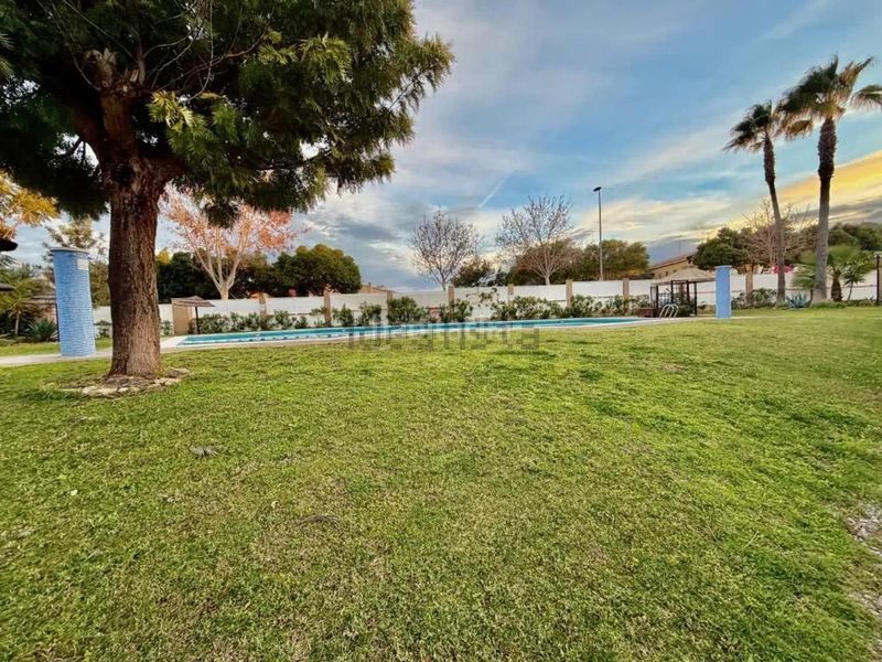 Foto e5b669b3-377b-496e-95f6-63c15ea74ccd. Erdgeschoss mit parking pool in San Cayetano Torre - Pacheco