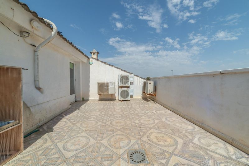 Foto 49ec0d66-adc4-4b36-9f14-35483a586d3f. Casa amb aparcament a San Javier San Javier