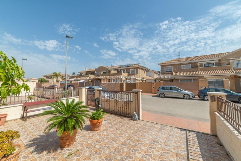 Foto b6703d99-a768-46db-be1d-e1b86c69020e. Casa amb aparcament a San Javier San Javier