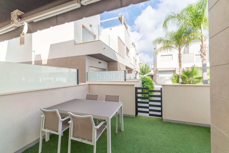 Foto 120b4ecb-a827-4dd3-b7b8-17dbce9c7bf7. Casa adossada amb aparcament piscina a Santiago de La Ribera San Javier