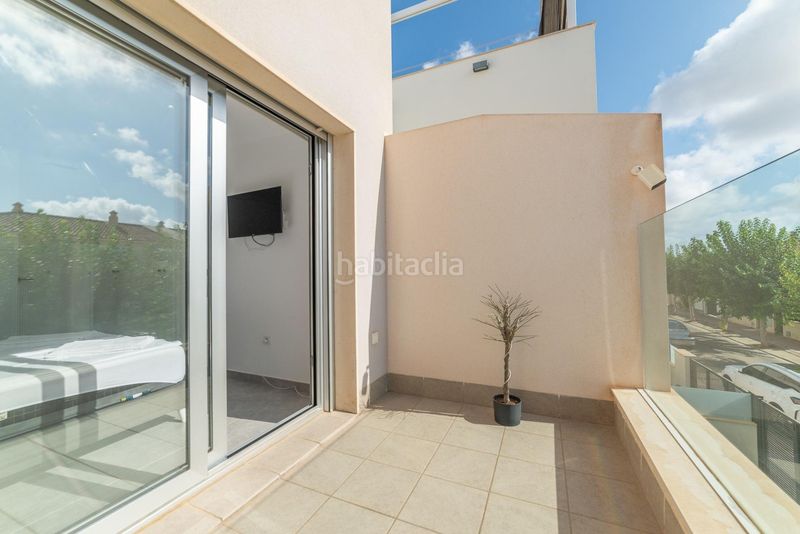 Foto cc0ac467-20c0-46af-b341-431b9b98eade. Casa adossada amb aparcament piscina a Santiago de La Ribera San Javier